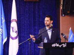 وزیر ارتباطات در چهارمین دوره جایزه جهانی خشت طلایی تهران