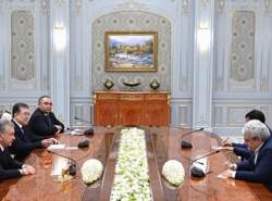 دیدار رئیس‌جمهوری ازبکستان و معاون علمی و فناوری رییس‌جمهوری اسلامی ایران