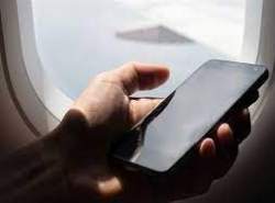 زیان سنگین خزانه از تاخیر دولت در ماجرای عوارض موبایل مسافری