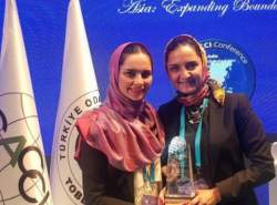 موسس «تخفیفان» برنده جایزه کارآفرین برتر آسیا-اقیانوسیه شد