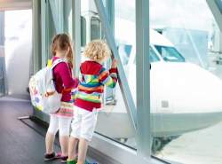 امکانات هواپیما برای کودکان چیست؟