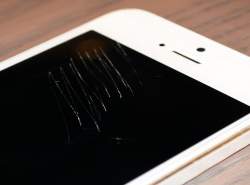 راهکار جدید برای حذف خط و خش گوشی