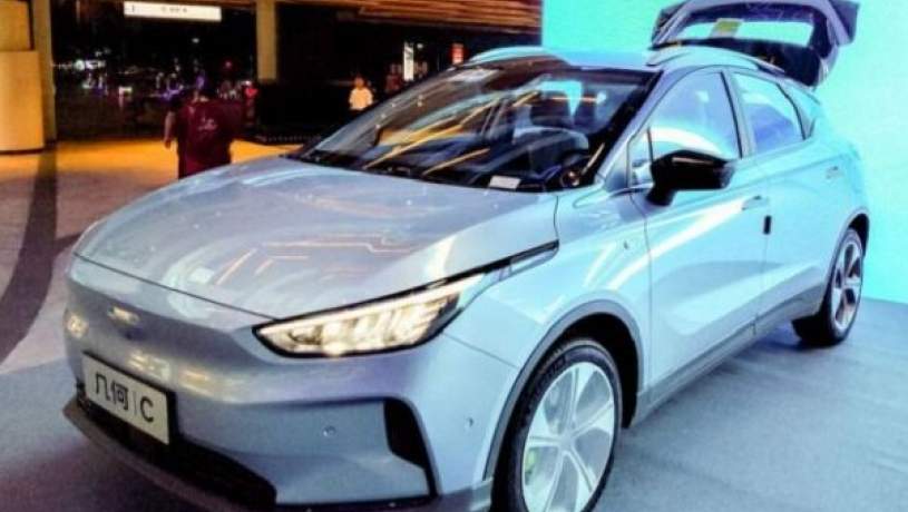 غول فناوری چین شرکت تولید خودروی خودران تاسیس می‌کند
