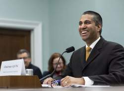 رییس سابق FCC: سرعت 25 مگابیتی اینترنت برای آمریکا کافی است