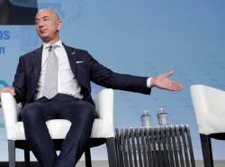 جف بیزوس مدیریت عاملی آمازون را واگذار می‌کند