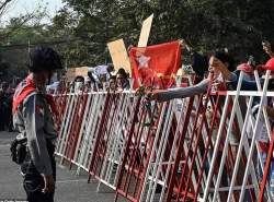 اینترنت میانمار وصل شد