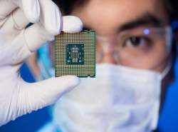 دنیای فناوری با کمبود تراشه مواجه شد دنیای فناوری با کمبود تراشه مواجه شد