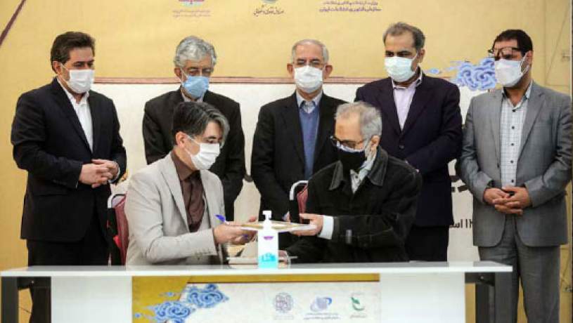 امضای سه تفاهم‌‌نامه فناورانه برای گسترش زبان و ادب فارسی