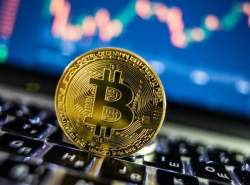 در زمینه صرافی‌های رمزارز خلاء قانونی داریم