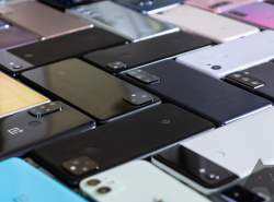 بازار موبایل در خطر کمبود و گرانی