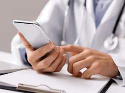 اجرای امضای الکترونیکی پزشکان در بستر موبایل