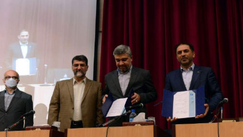 دولت و نصر کشور برای تامین زیرساخت و خدمات شبکه ملی اطلاعات تفاهم نامه امضا کردند