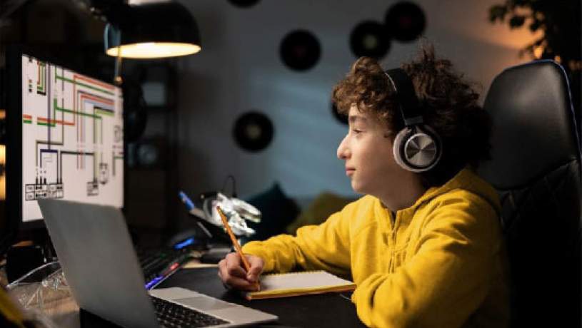 جشنواره برنامه‌نویسی پایتون برای نوجوانان و جوانان