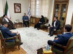 دیدار نمایندگان نصر تهران و رئیس فراکسیون راهبردی مجلس