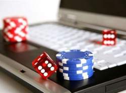 بانک‌ها همچنان به سایت‌های قمار خدمات می‌دهند