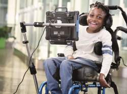 فرصت‌ها و مزایای فناوری برای زندگی بهتر معلولان