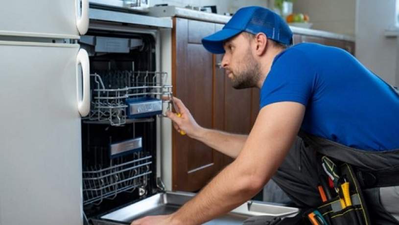 10 علت خاموش شدن ماشین ظرفشویی مجیک در حین کار