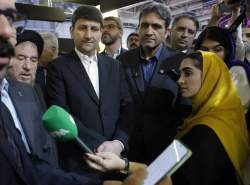 اولین پروفایل رسمی eSIM ایران در حضور وزیر ارتباطات در غرفه ایرانسل فعال شد
