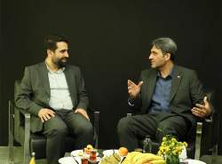 دبیر شورای عالی فضای مجازی از غرفه ایرانسل بازدید کرد