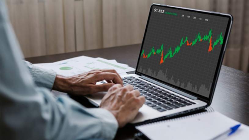 چگونه یک پلتفرم مناسب برای استراتژی‌های مدرن مالی انتخاب کنیم؟